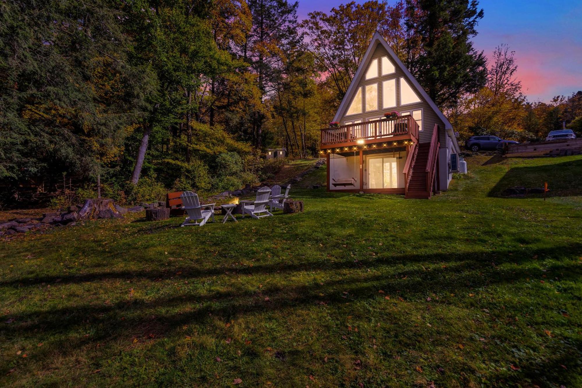 Lakefront A-Frame, Dock, Kayaks, Fire Place Lake Ariel エクステリア 写真